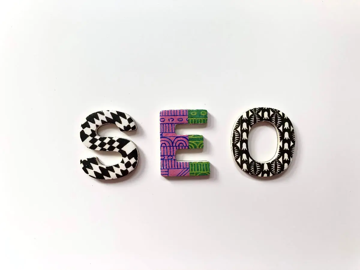 Agence web Annecy - lettres SEO